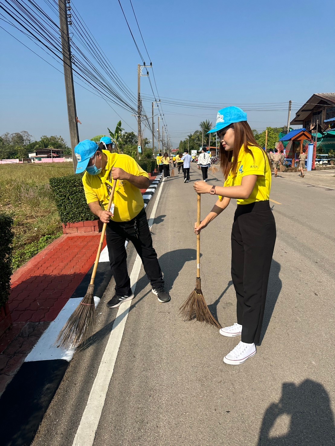 title - ส.ป.ก.แพร่ ร่วมกิจกรรมจิตอาสาพัฒนาเนื่องในวันสมเด็จพระนเรศวรมหาราช